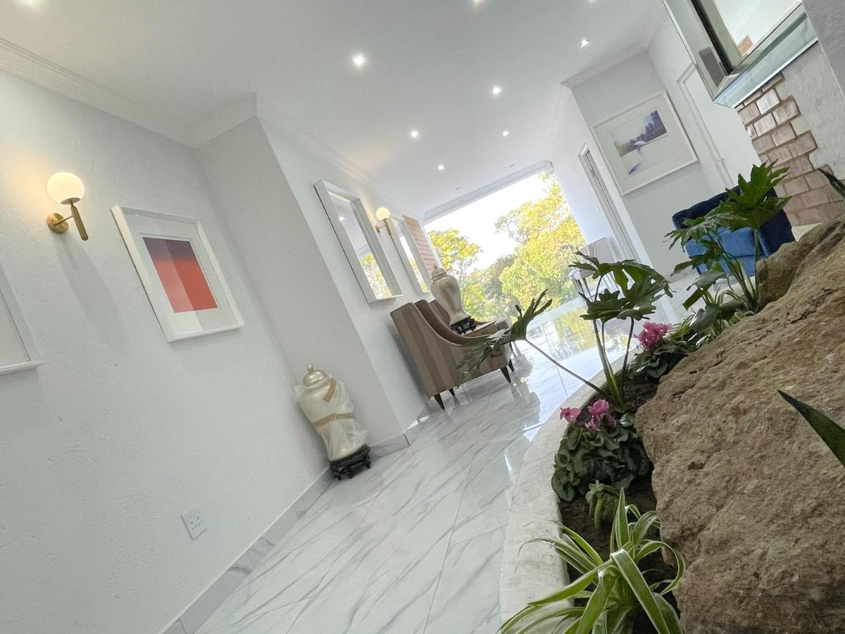Amoris Guest House-Randburg Γιοχάνεσμπουργκ Εξωτερικό φωτογραφία