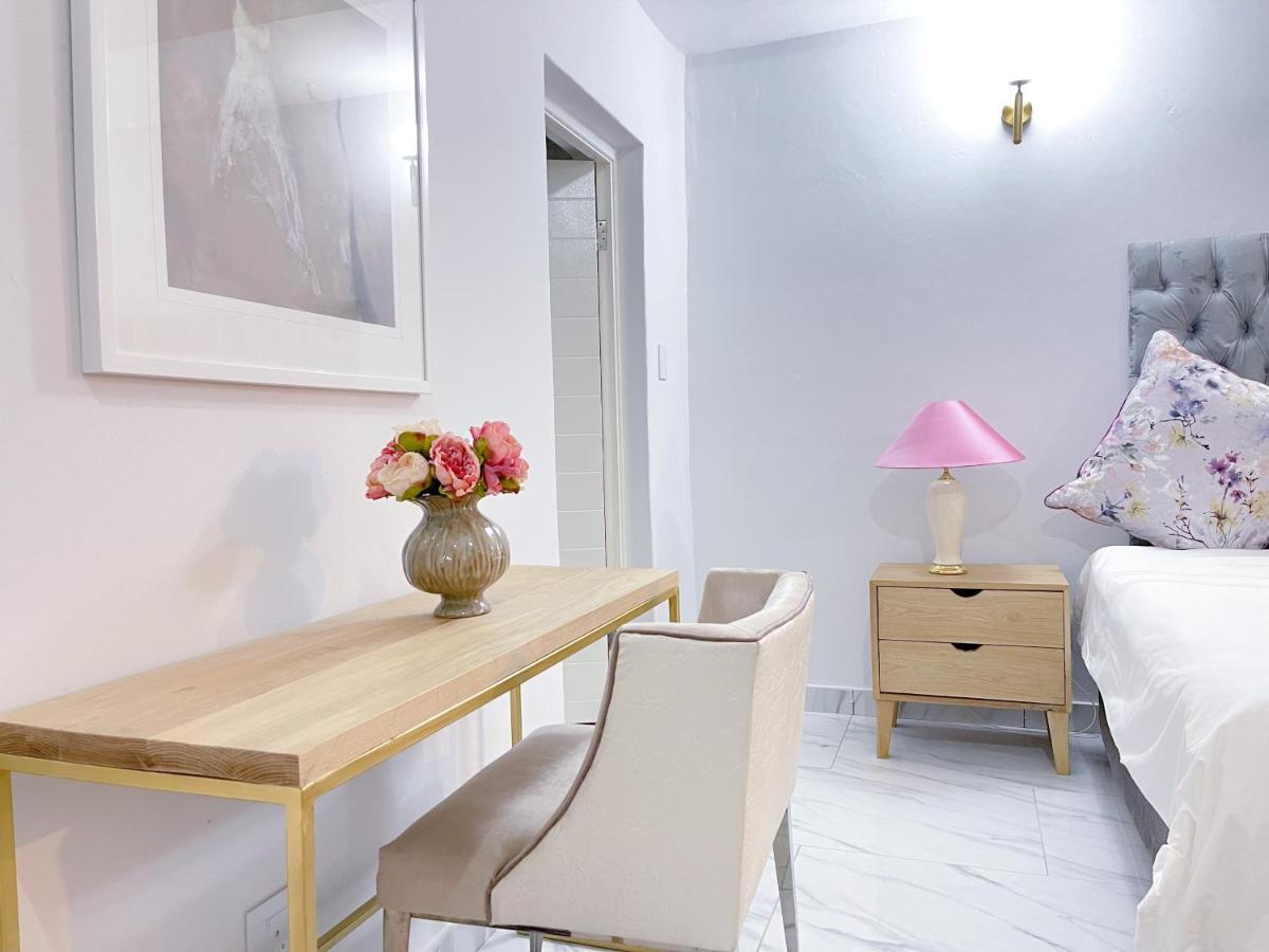 Amoris Guest House-Randburg Γιοχάνεσμπουργκ Εξωτερικό φωτογραφία