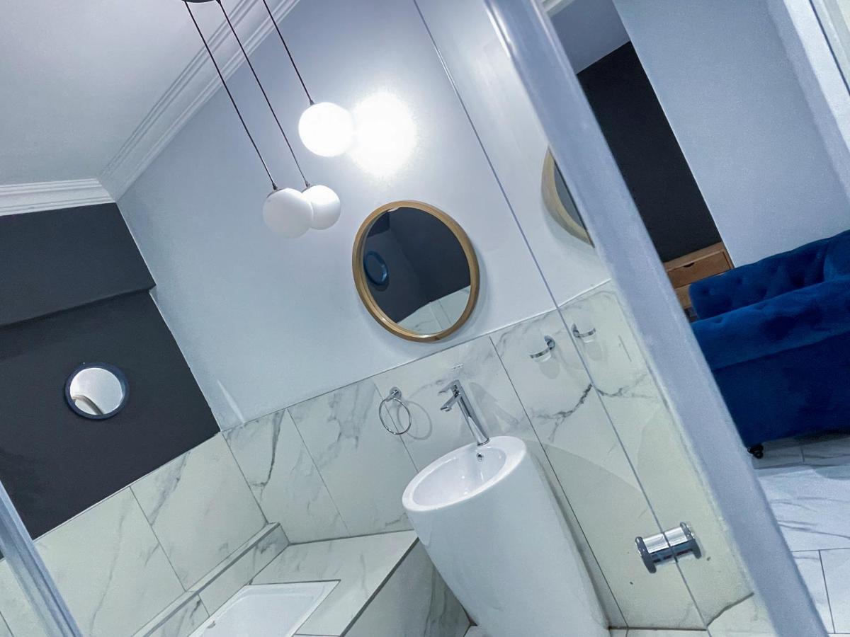 Amoris Guest House-Randburg Γιοχάνεσμπουργκ Εξωτερικό φωτογραφία