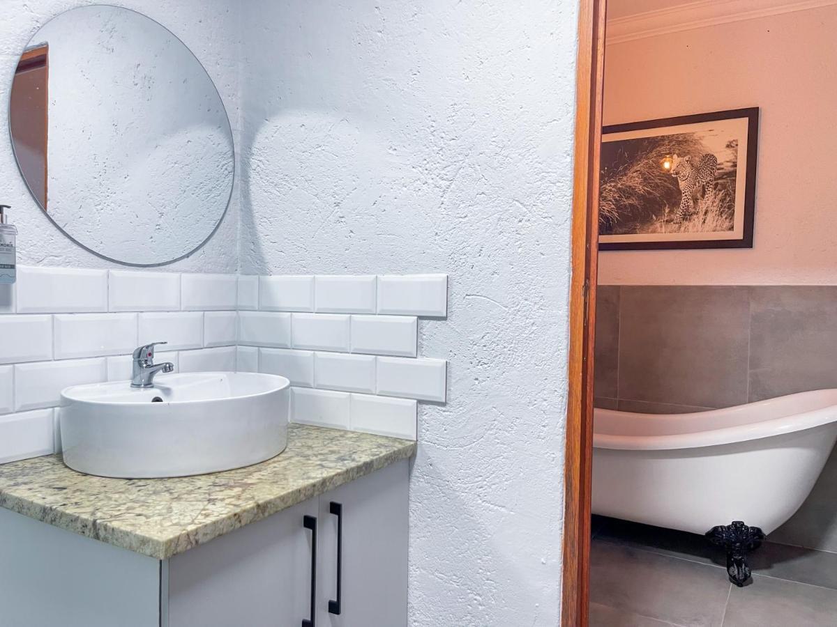Amoris Guest House-Randburg Γιοχάνεσμπουργκ Εξωτερικό φωτογραφία